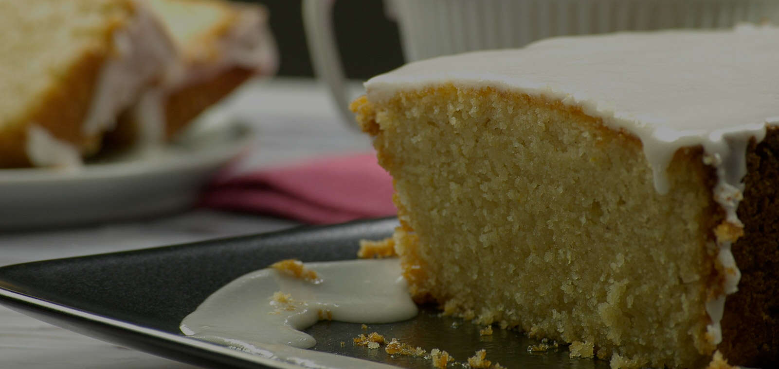 Pound Cake Clásico de Vainilla y Limón